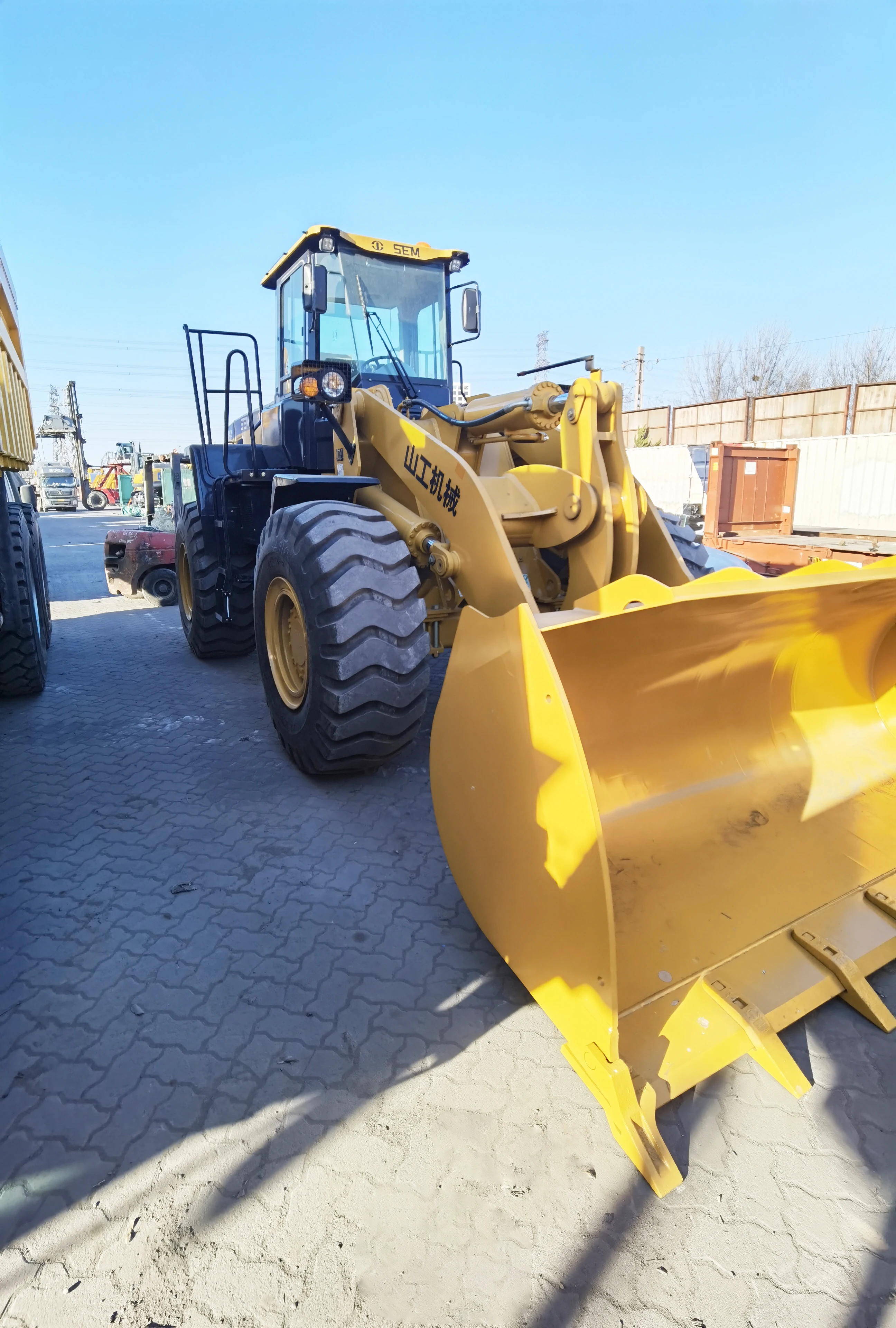 Chinese Famous Brand SEM656D 5 tons Wheel Tractor Loader