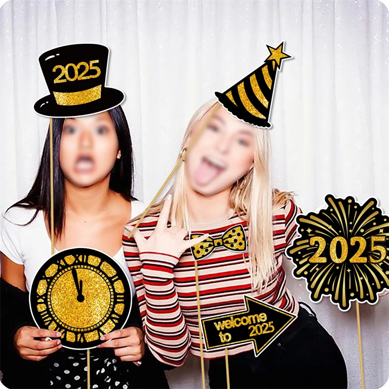 25pcs Set New Years Eve Party Supplies Black Gold 2025 Happy New Years Photo Booth Props