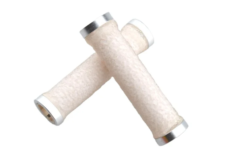 Made of Silicone Plastic Material Ultralight MTB Anti-Slip Bicycle Handlebar Bike Grips