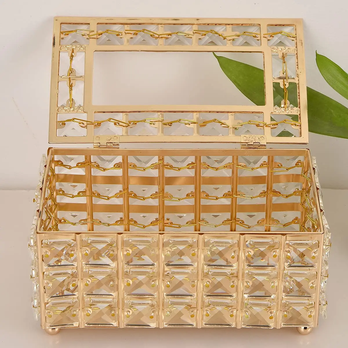 European-style home decoration tissue box creative light luxury crystal tissue box modern hotel 22 square beads tissue box