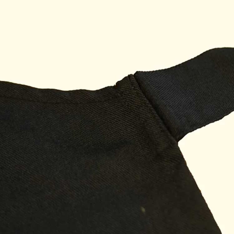 multifunctional fire extinguishing apron for living cooking use in kitchen