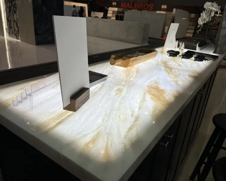 High Quality Customized Natural Royal White Onyx Marble Slab for Indoor Staircases Kitchen Bathroom and Hotel Decor
