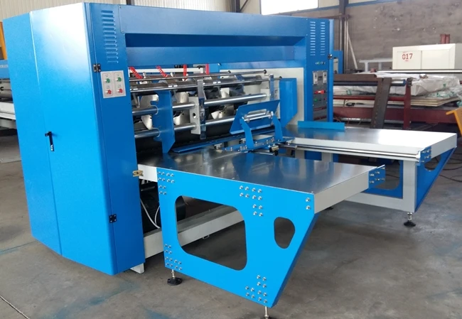 Cutting accurately Paper honeycomb board slitting machine