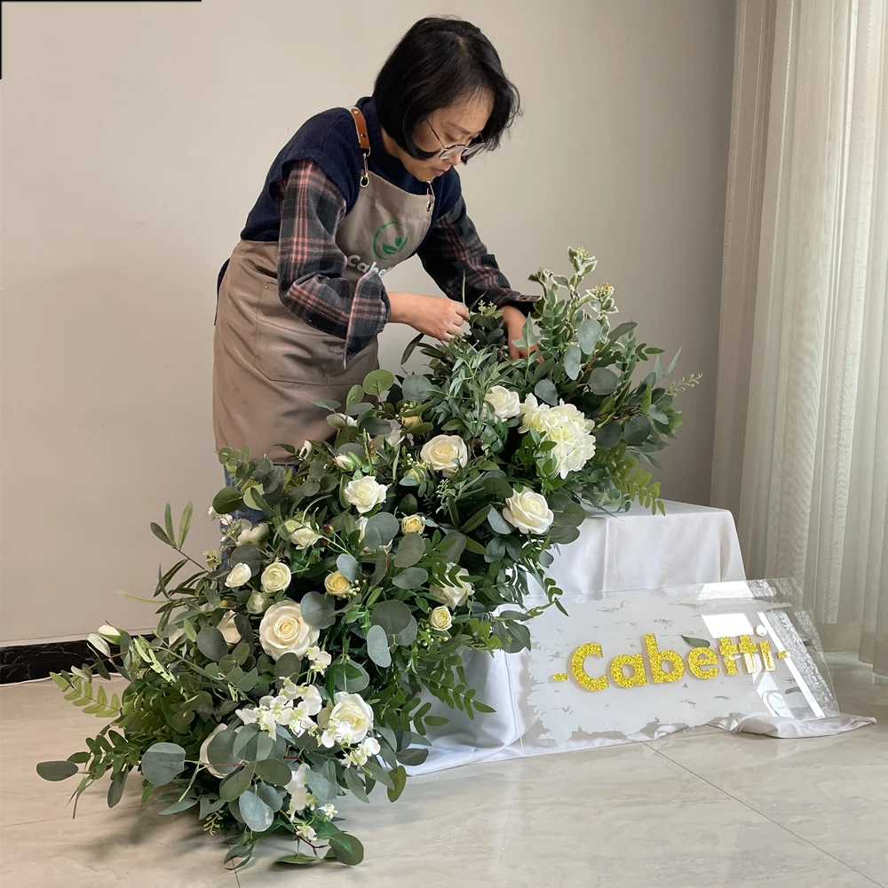 KCFR-091 Hot Sale Flowers Garlands For Weddings Gypsophila Runner Flower Row Greenny strips White And Green Decorative Garland