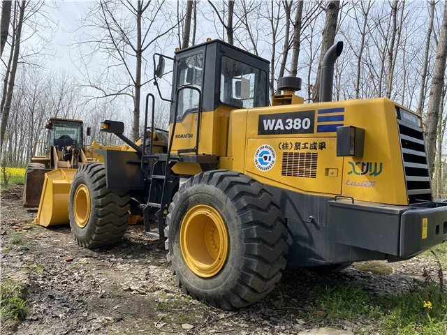 High quality wa380 komatsu Japan original made wa380-3 wa380-6 low price komatsu wheel loader