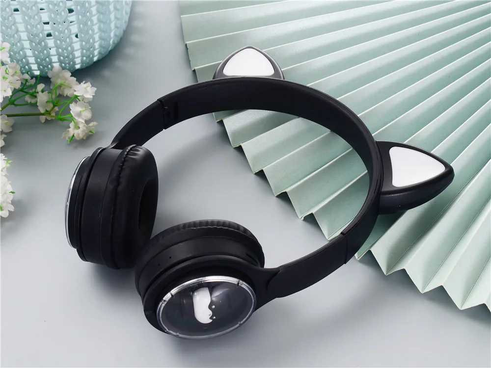 Portable Earphone cat ear cartoon gift earphone rabbit ear earphone anime headphones