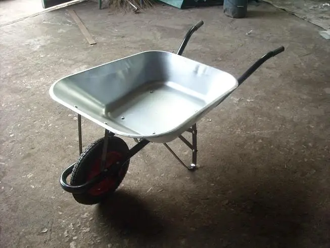 High quality  wheelbarrow  WB6500 with solid wheel  Middle East market