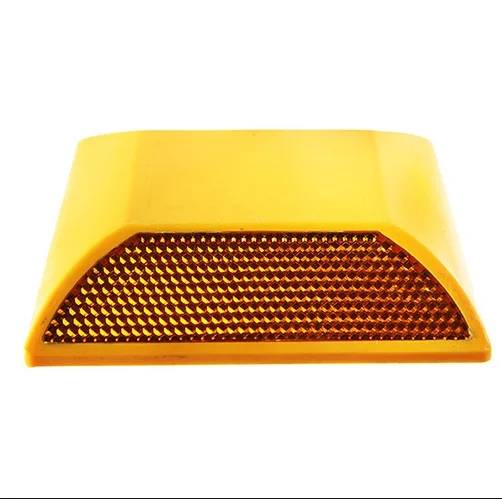 Bargain Sale High Compressive Strength Plastic Solar Road Stud Reflectors for Clearly Visible at Night