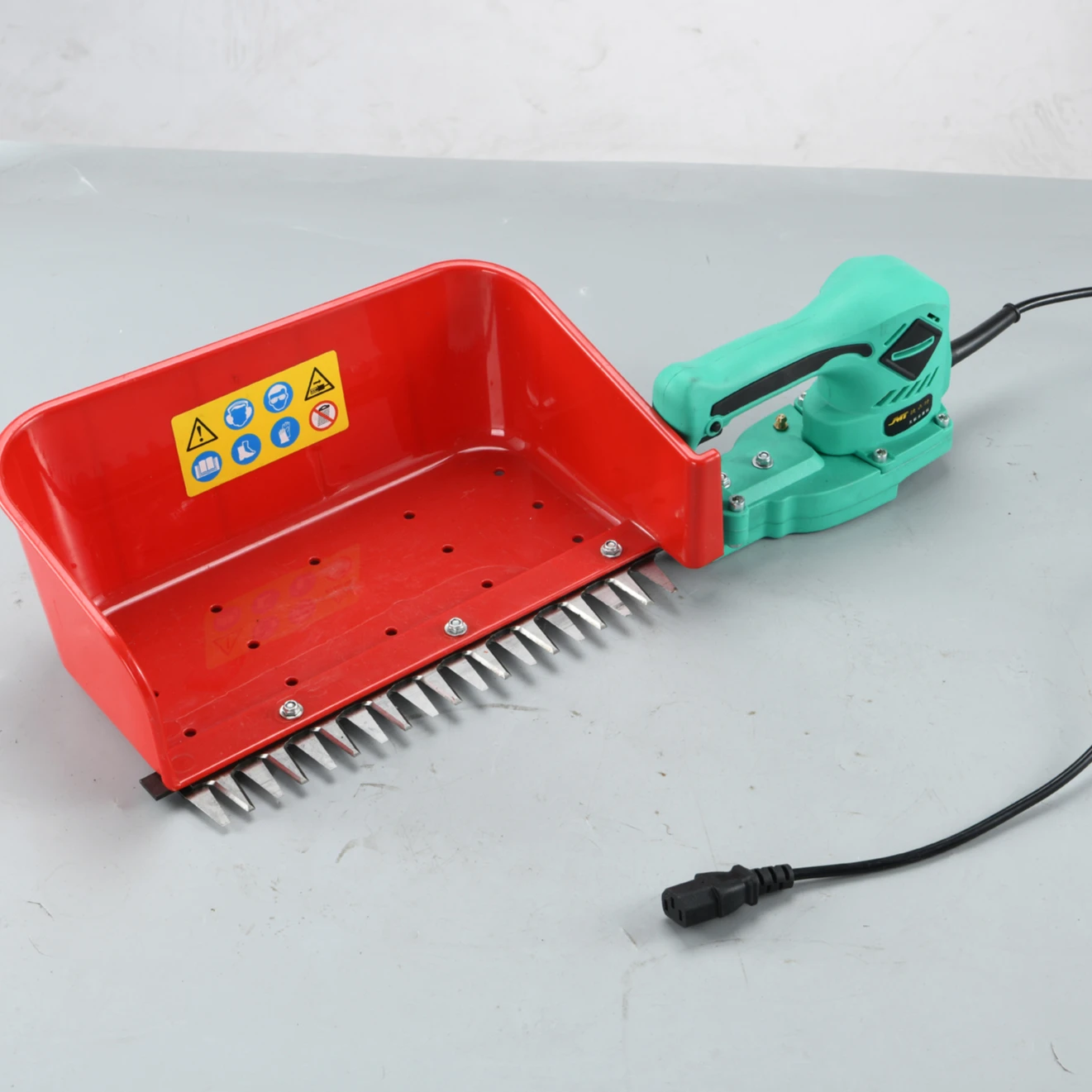 
Factory direct sales tea plucker/tea leaf picker/Electric tea harvester machine 
