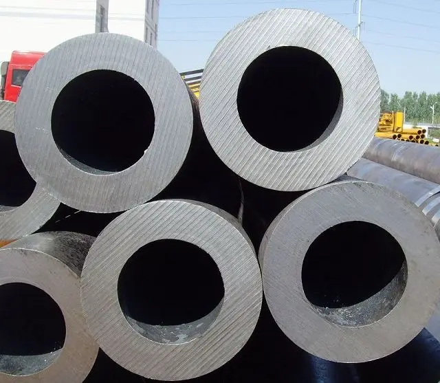 Factory Direct Sales Hot Rolled Q235 Q275 Q345 10mm 30mm 50mm carbon steel seamless pipe