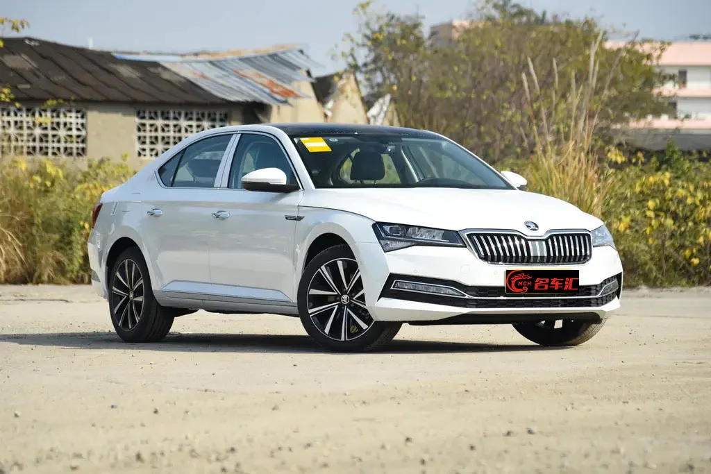 Лидер продаж 2 0 т высококачественный бензиновый автомобиль 2024 Skoda Superb TSI330 DSG роскошная серия автоматический седан среднего размера