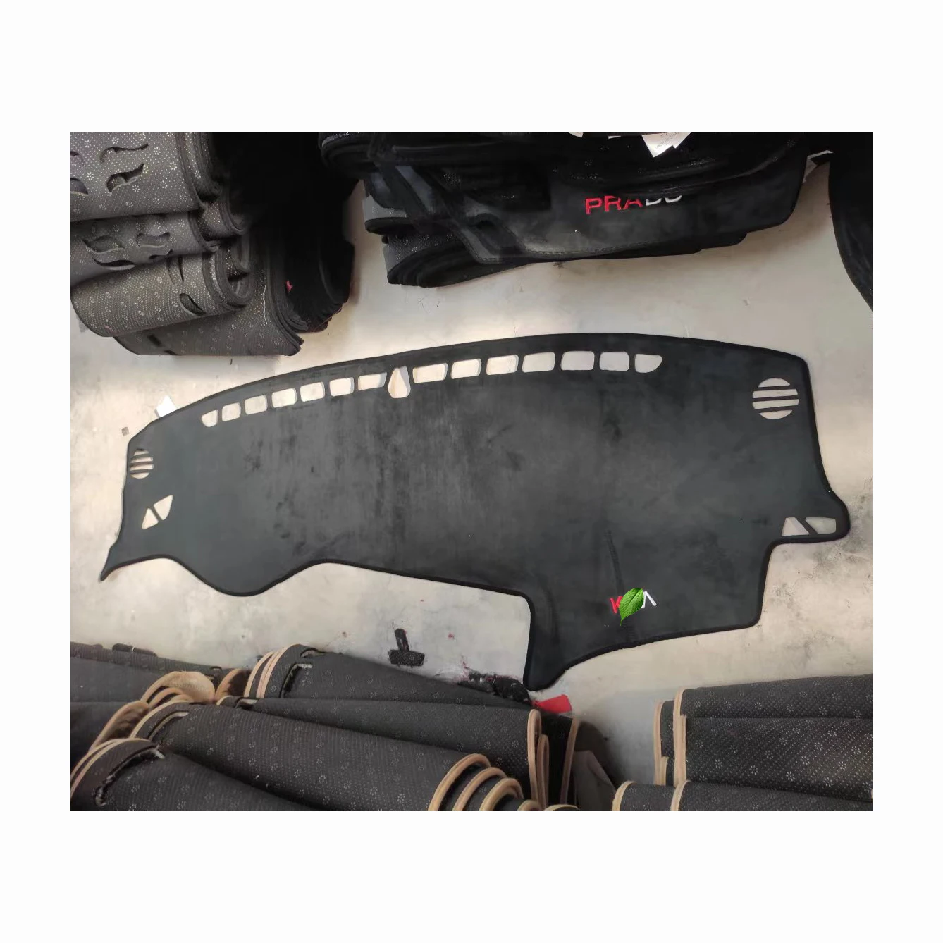 Dash Mat Auto Carpet Dashboard Cover Super Soft Flexible Car Dashboard Cover For Lexus 470 RX 330 350