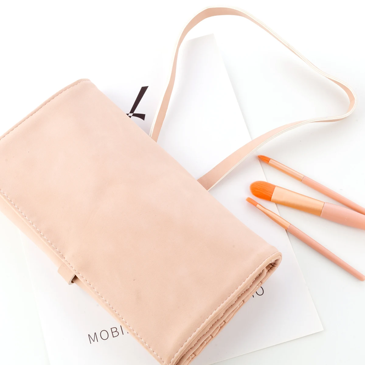 Eco Friendly Soft Vegan Leather Roll Up Cosmetic Bag Pouch Small Travel Large Capacity High Quality Makeup Brush Holder Silicon