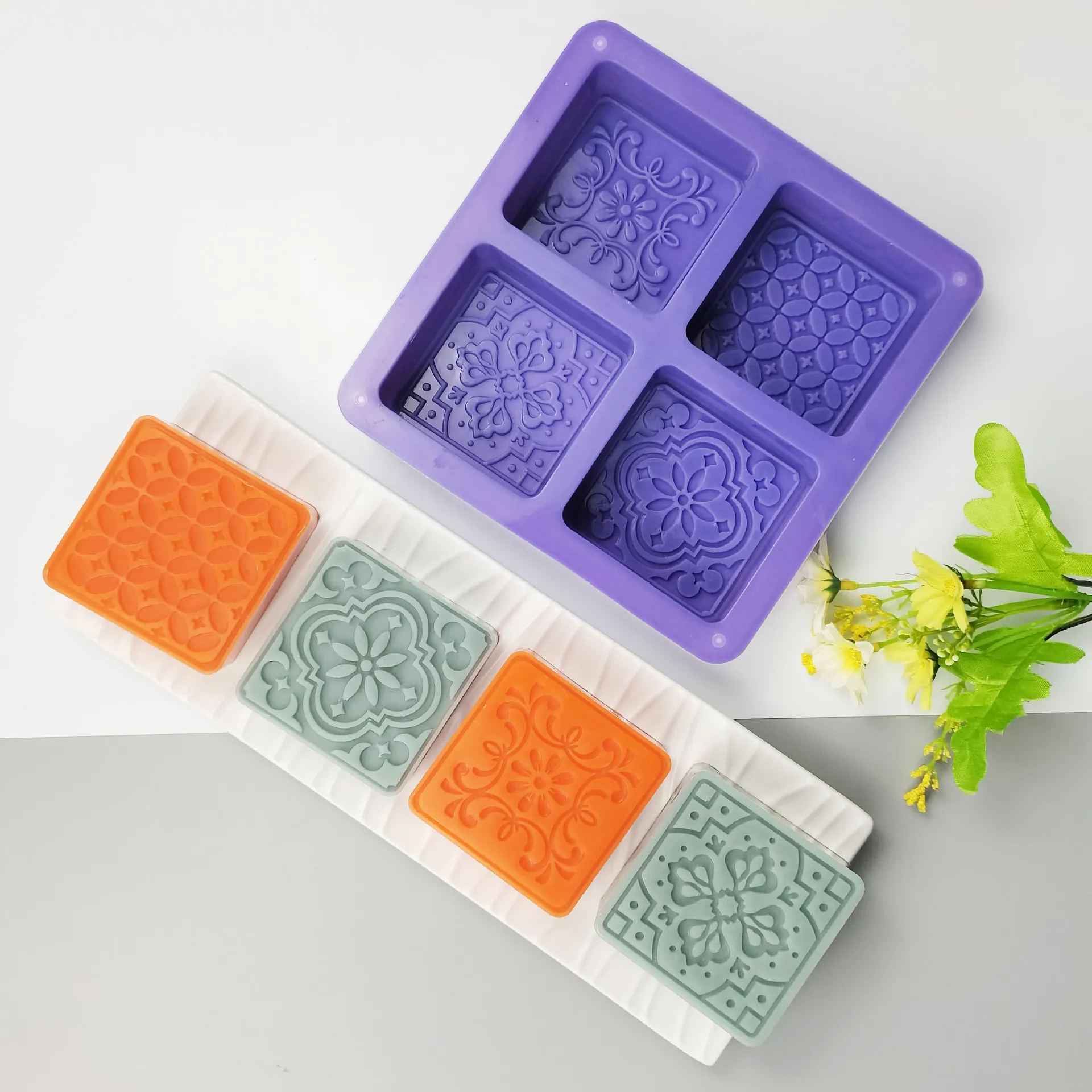 DIY Home Non Stick Mooncake Cake Chocolate Molds 4 cavity   Thicker Flower Pattern Square Silicone Mold for Soap Making