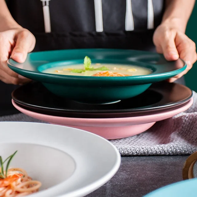 Nordic Style Round Matte Black Pasta Bowl Green Porcelain Straw Hat Salad Bowl White Ceramic Straw Hat Bowl