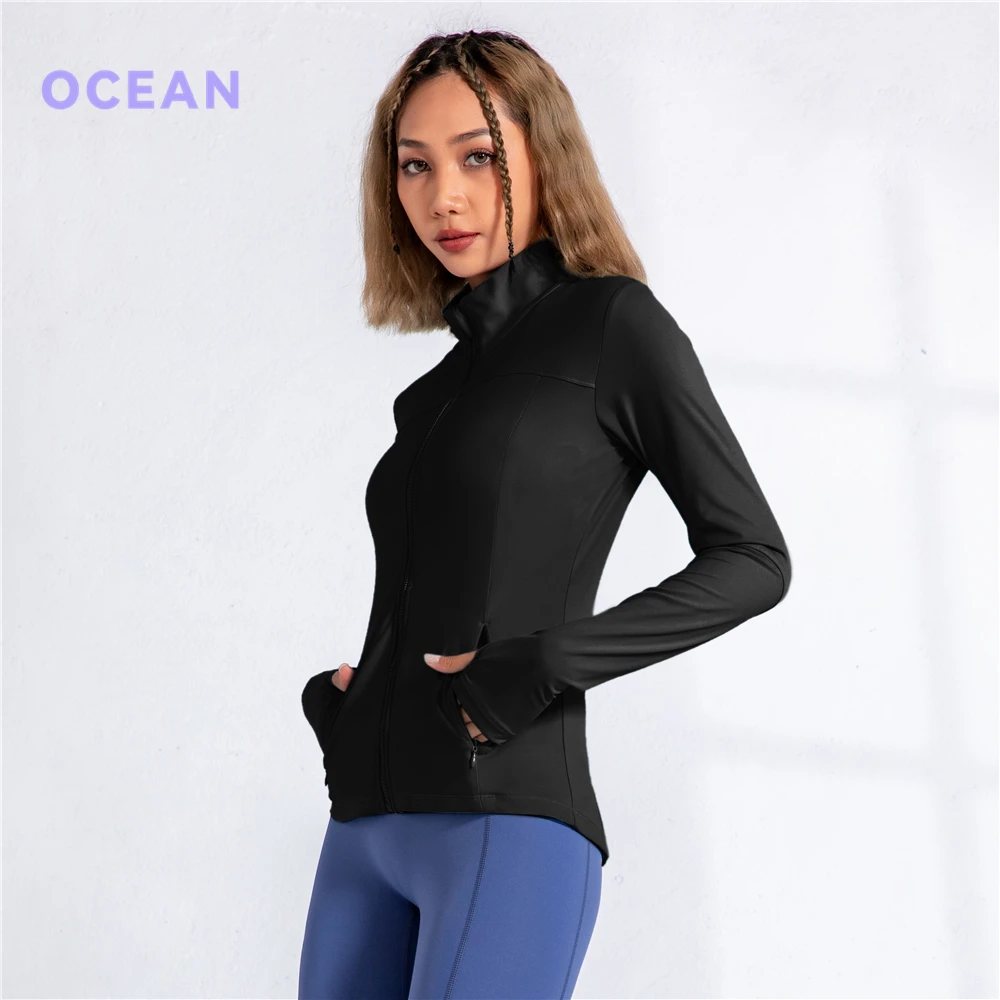Ready To Ship Amazon Hot Sale  Lightweight Full Zip Active Sports Yoga Jackets for Women Running Track Jackets