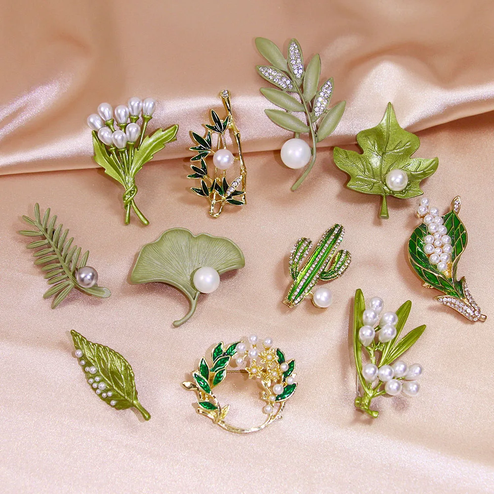 Fashion Trend Flower Brooch Retro Elegant Set Green Leaf Pearl Brooch Classic Party Jewelry Accessories