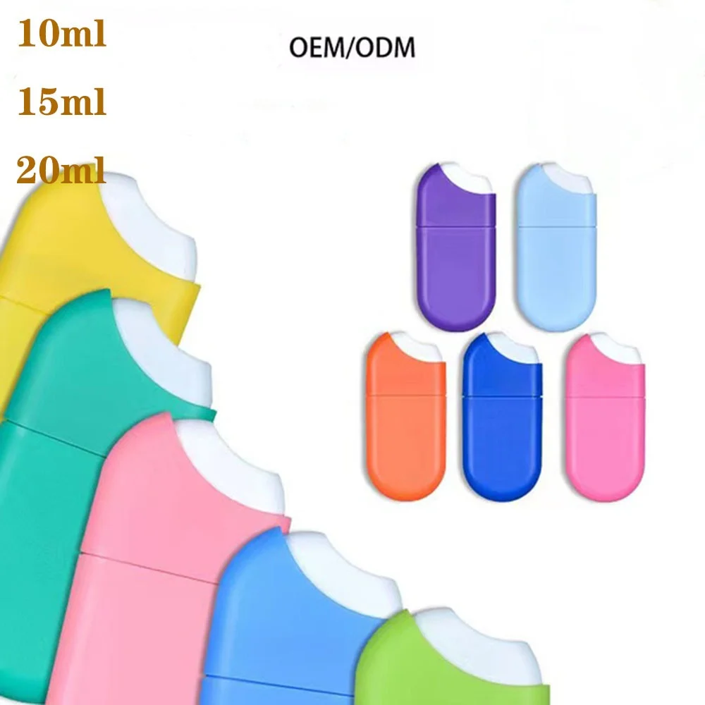 Free Sample 10ml 15ml 20ml Credit card Square refillable pump spray bottle For hand sanitizer perfume alcohol