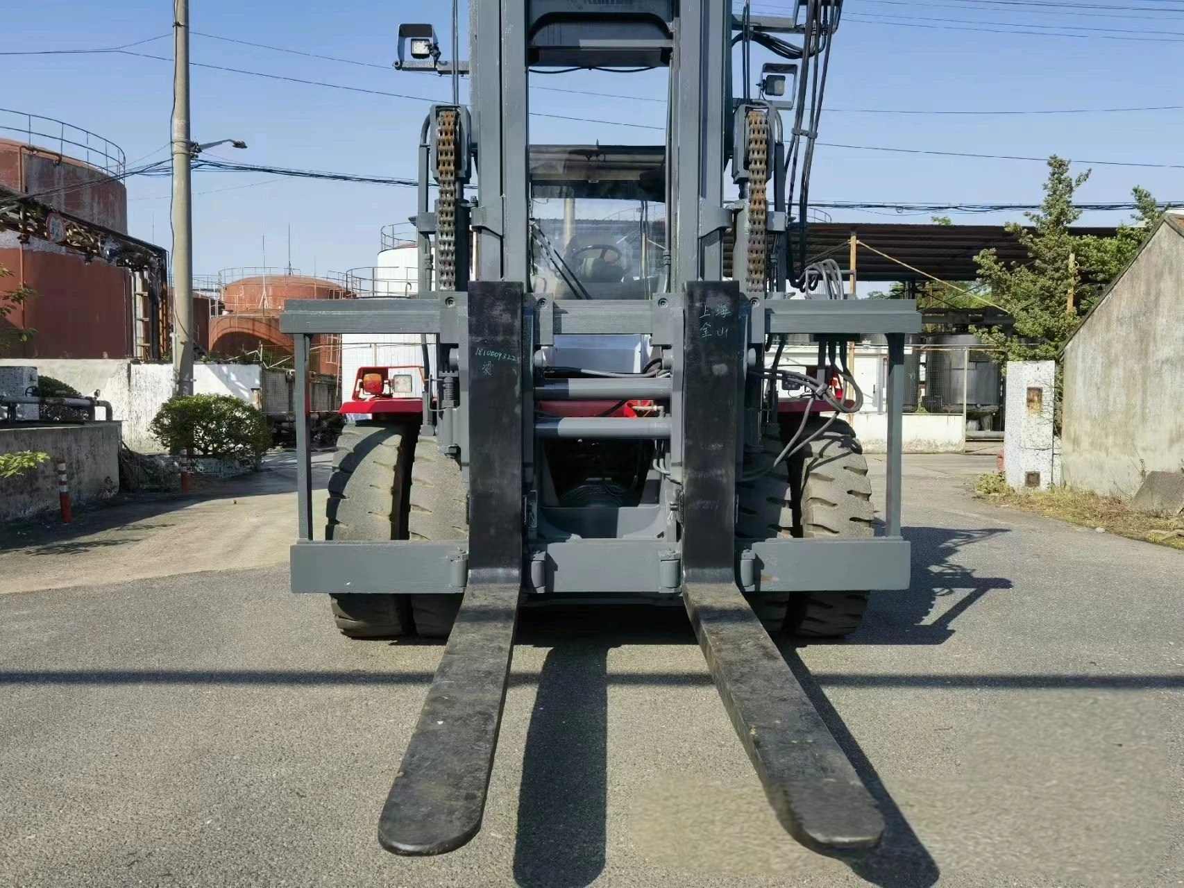 Вилочный погрузчик Kalmar DCD250 25 тонн высокое качество дешевые портативные дизельные вилочные погрузчики быстрая доставка ферма большой вилочный цена