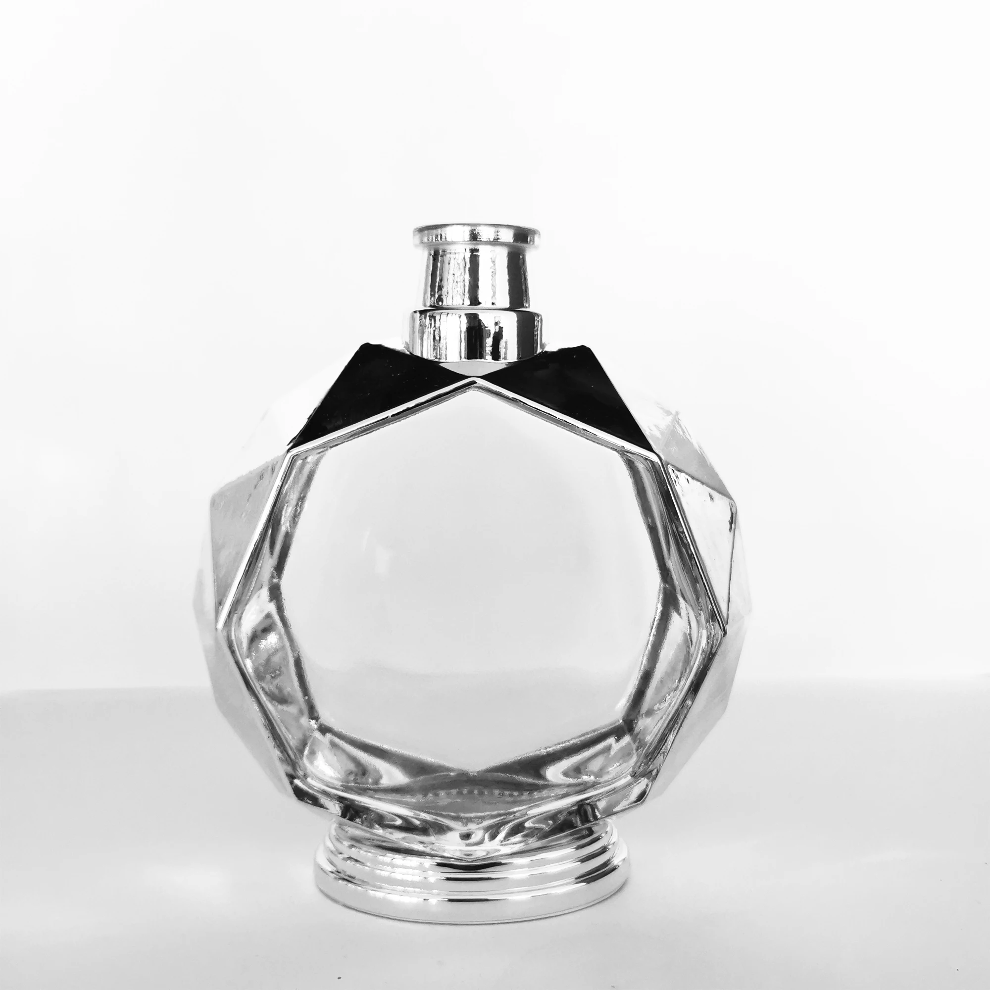 Customized  500ml  Whisky Bottle Bottom Concave Vodka Tequila Bottle Rum Glass Bottle 75cl  - Buy