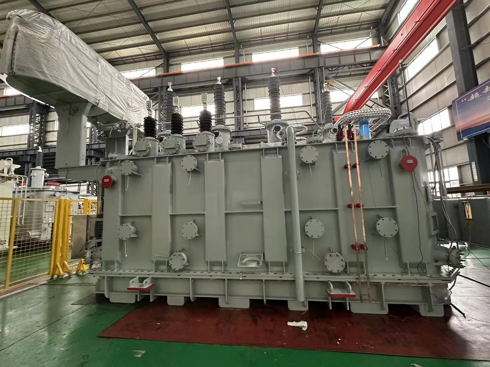 Yawei High Voltage Electrical Transformer Oil Immersed Power Transformer 3 Phase 220kv 110kv 200 MVA 130MVA 10 ONAN 2 Years 110