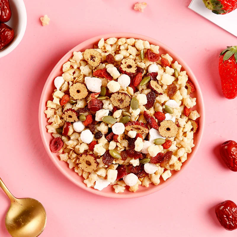 350g wholesale crunchy granola muesli baked breakfast cereal with red dates and medlar  manufacture for snack