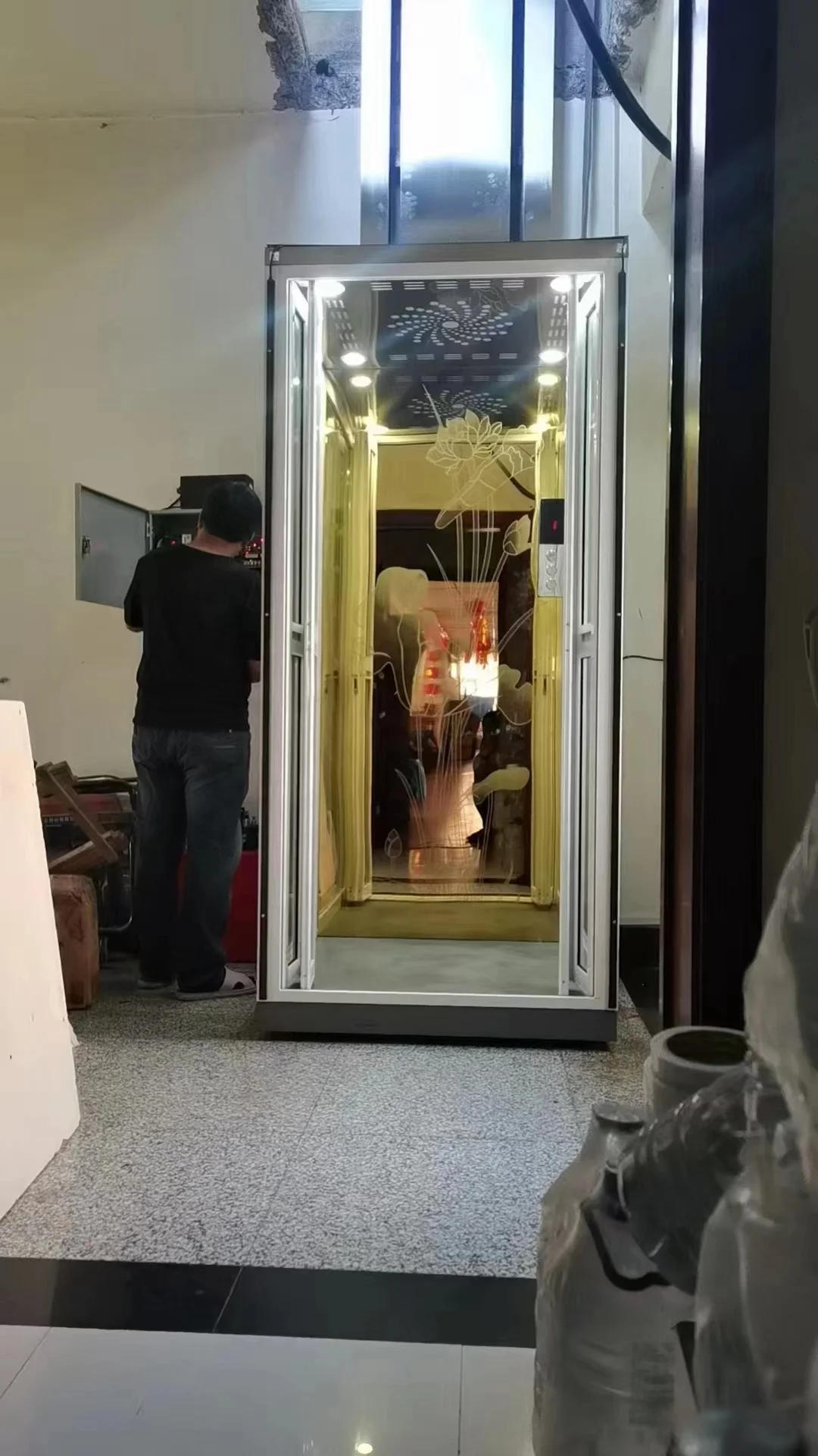 Residential Home Elevator Safety Lift Panoramic Glass Large Capacity Titanium Stainless Steel Passenger Elevator
