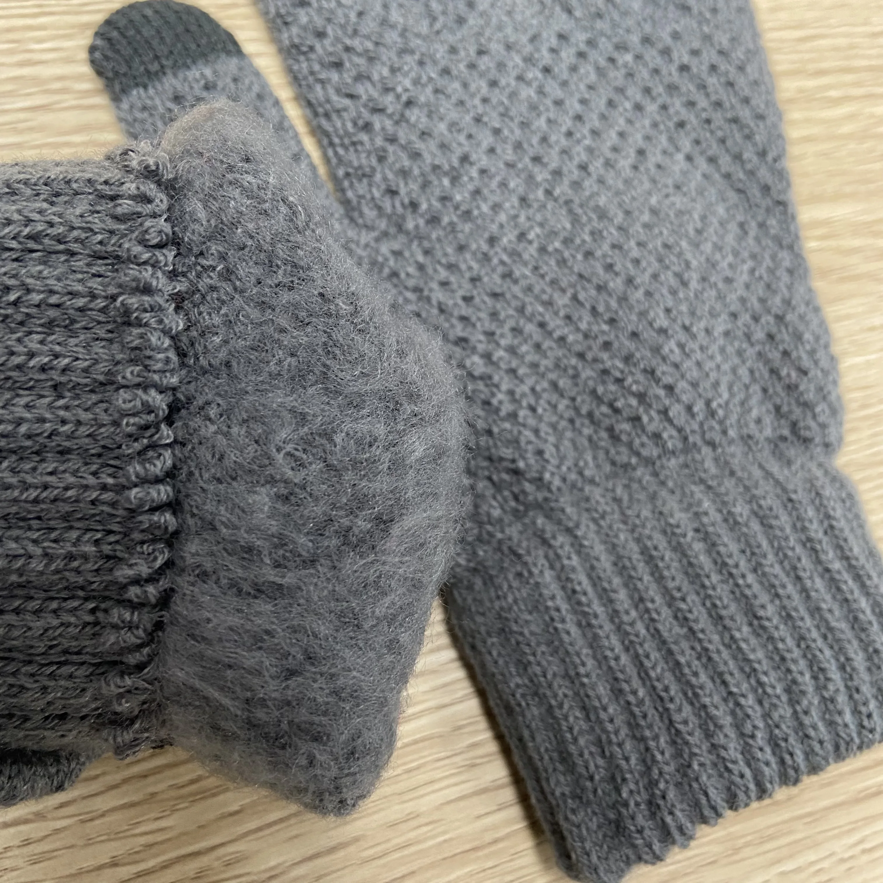 Custom Magic Touchscreen Winter Knitted Acrylic Gloves With Fleece Lining Polar Fleece Custom LOGO Adult Kids Saftey Gloves