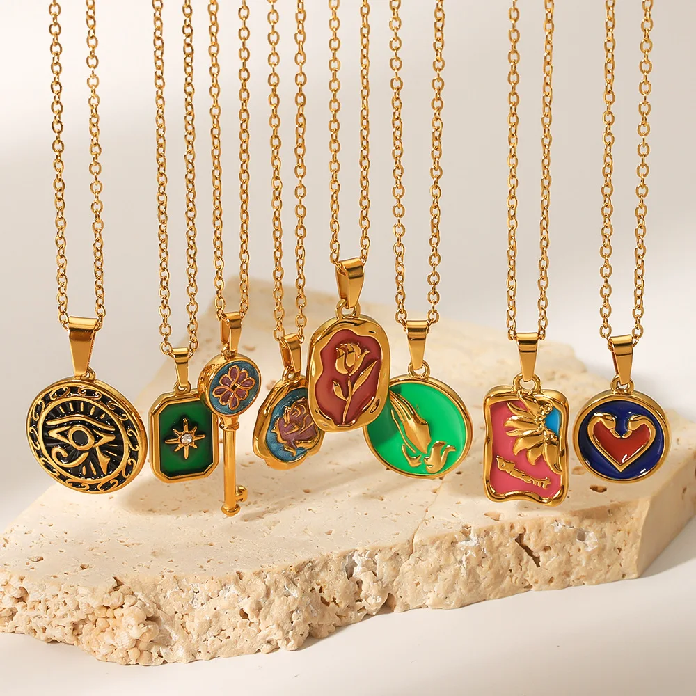Luxury Vintage Enamel Color Drop Oil Stainless Steel Love Flower Necklace 18K Gold Carved Pendant Necklace
