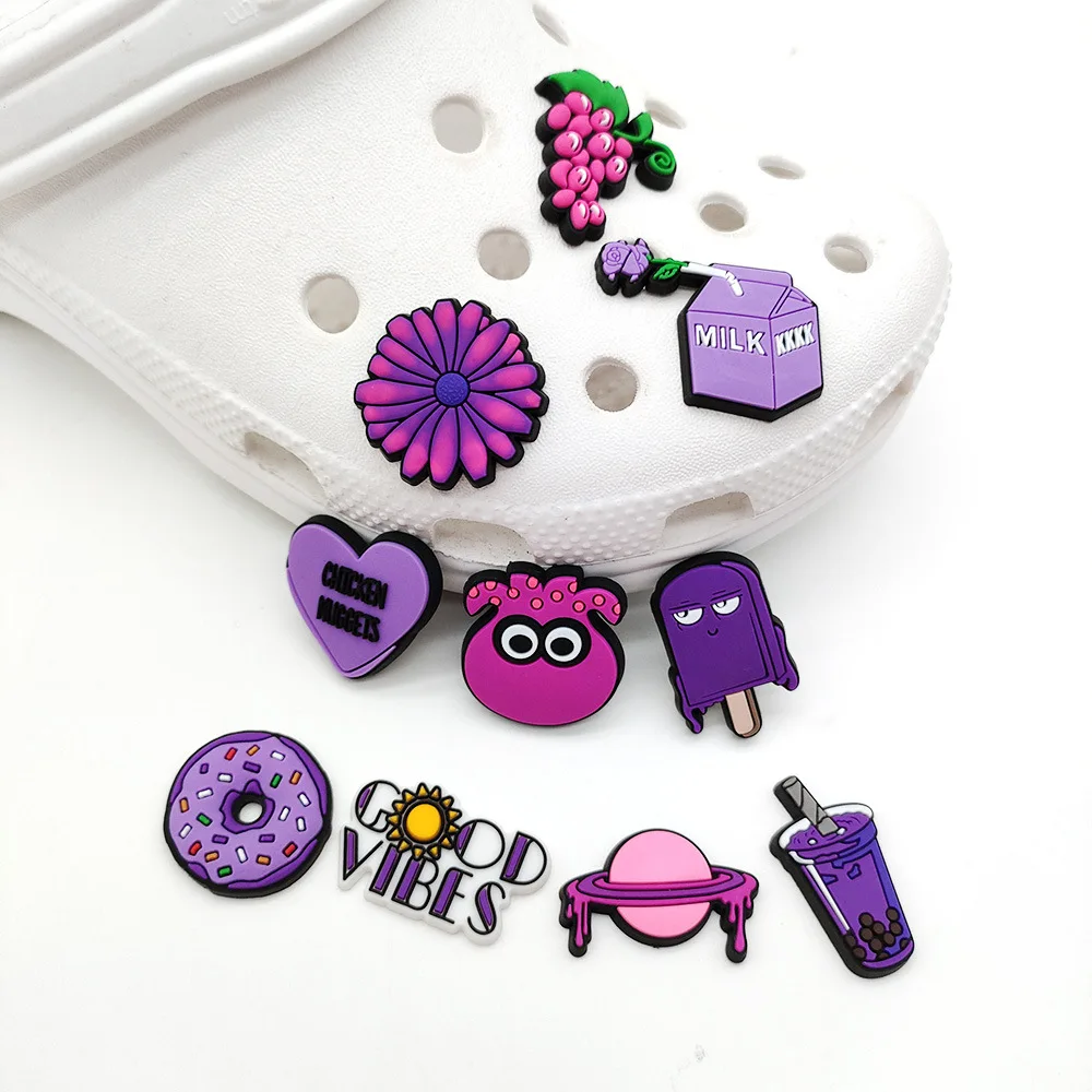 2023 PVC Shoes Decorations Decor Accessories Women Wholesale Purple Color Clogs Shoe Croc Charm for Bubble Slides