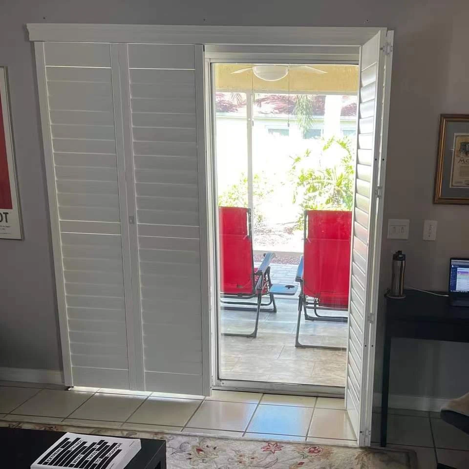 Eco-friendly  China custom horizontal louvers panel plantation shutters for window bifold shutter