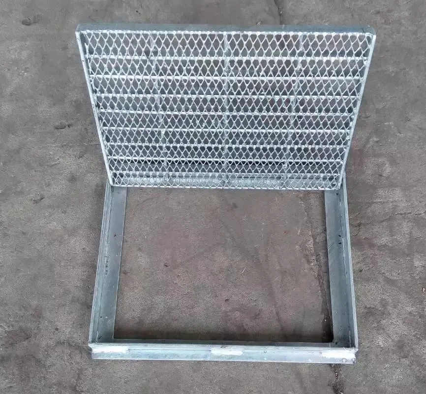 Metal Grating Floor Chinese HDG  Stainless Steel Plain Bar Grating Weight  Ghana Concrete Frame Grates
