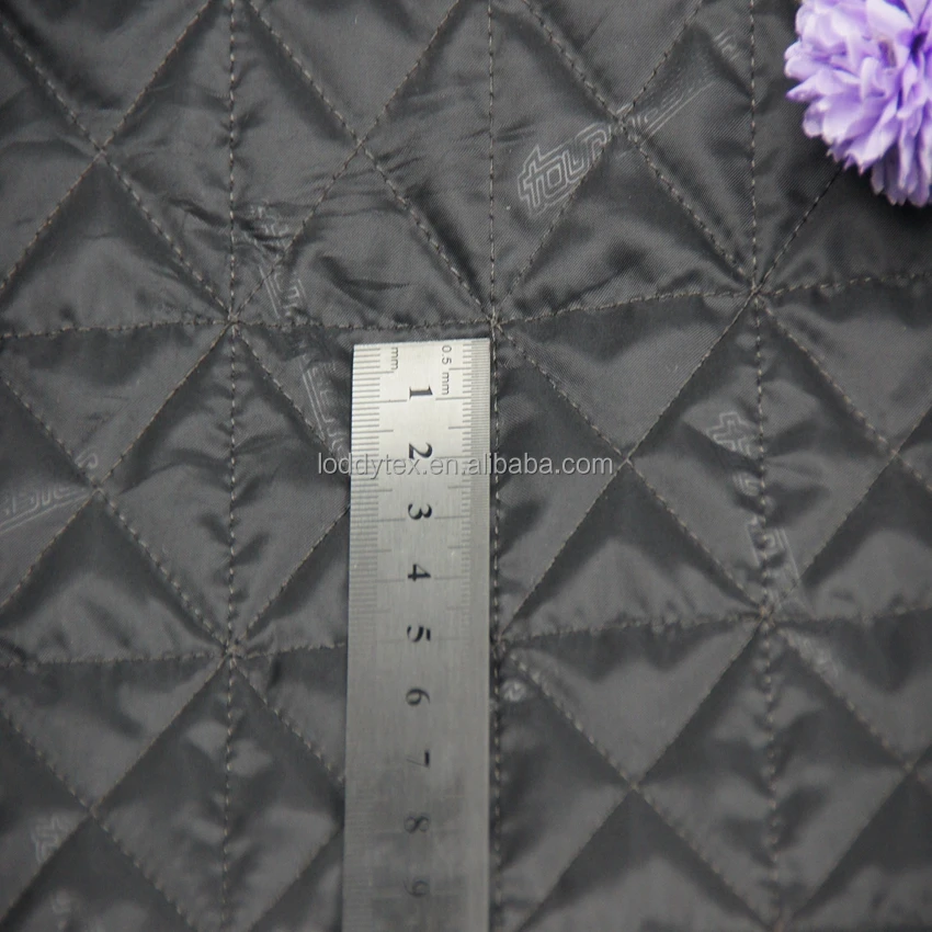 Classic 100% polyester Taffeta diamond quilting fabric for winter garment processing lining