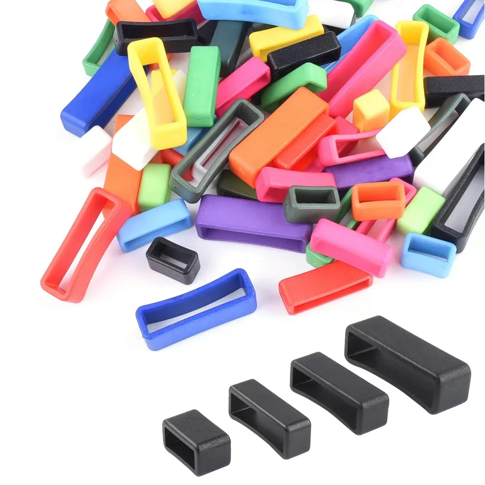 Черный пластиковый ремешок для часов