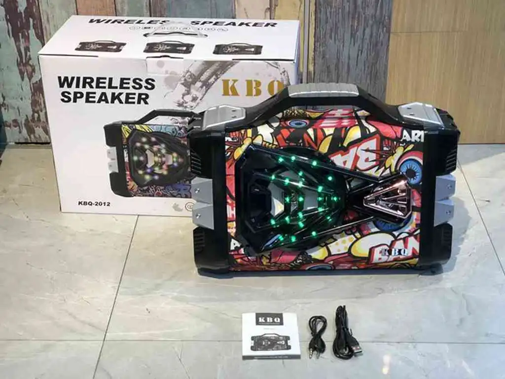 Graffiti Bluetooth speaker with Fm SD TF card mic input for karaoke Record function