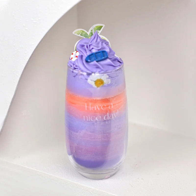 Hot Selling Handmade Luxury Fresh Soybean Wax Scented Candle Unique Pillar Home Decor Aromatherapy Dessert Display