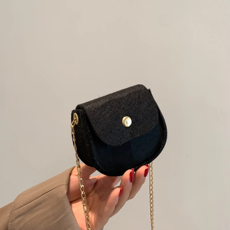 2023 New design wool felt bag Fashionable and cute mini bags for ladies Factory wholesale Metal Chain handbags