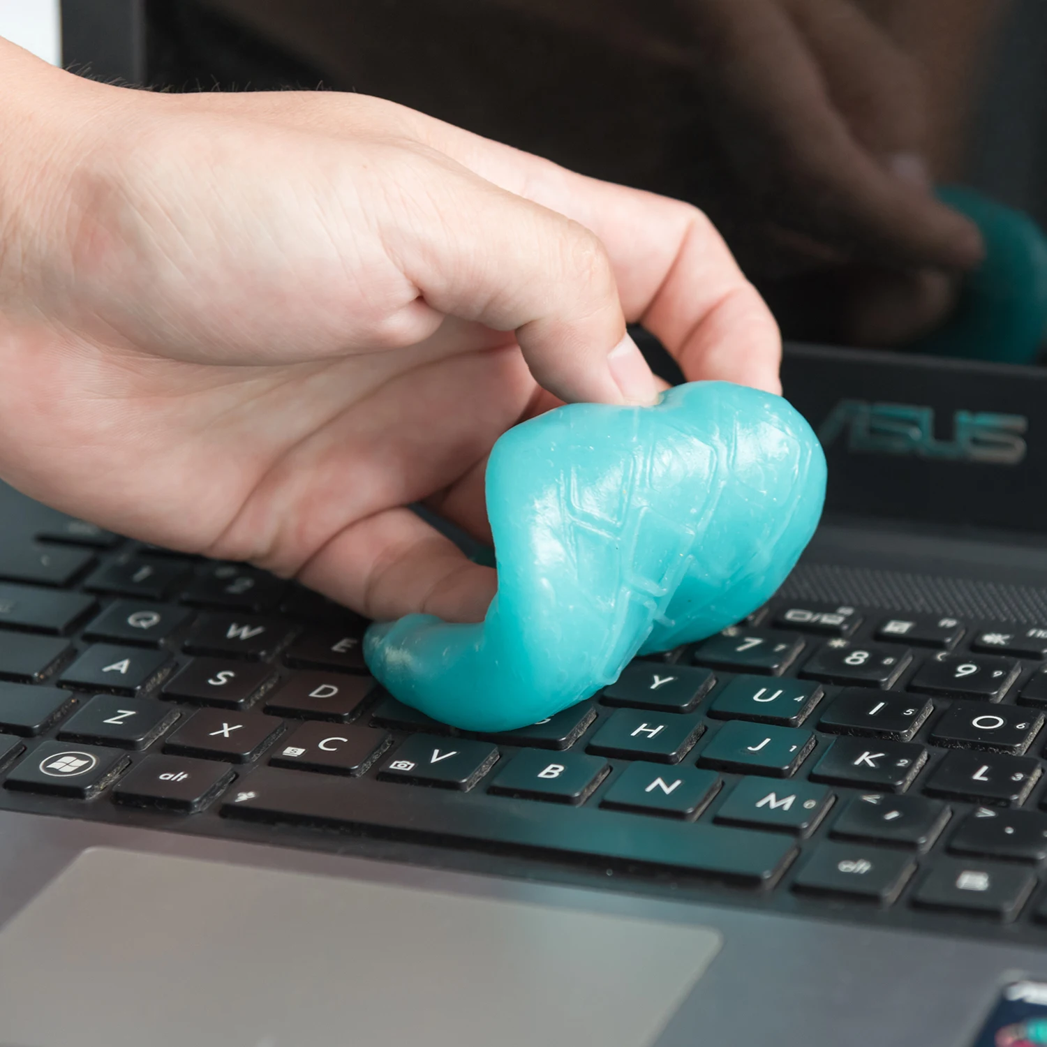 Wholesales Super High-Tech Dry Compound Cleaning Computer Keyboard And Other Devices Cleaner