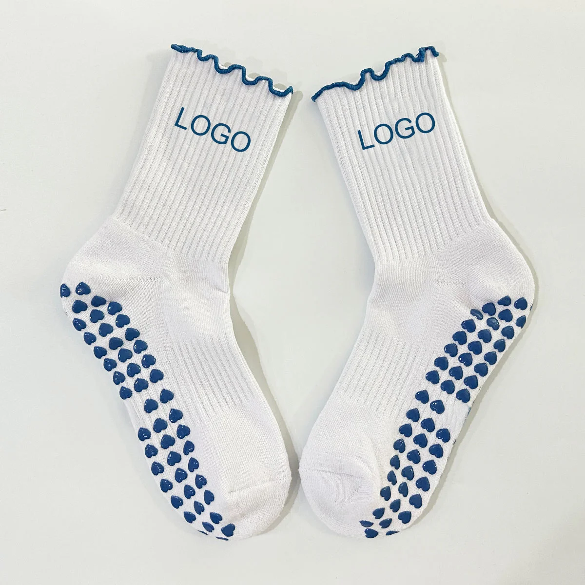 Custom Women Pilates Socks Custom Logo Thick Cotton Non-slip Grip Yoga Socks Breathable Crew Pilates Silicon Sports Socks