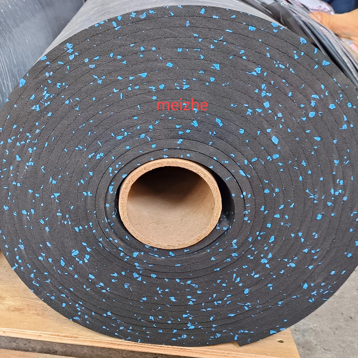 Anti Slip Soundproof Sports Indoor Gym Rubber Flooring Roll Pad EPDM Rubber Flooring Mat