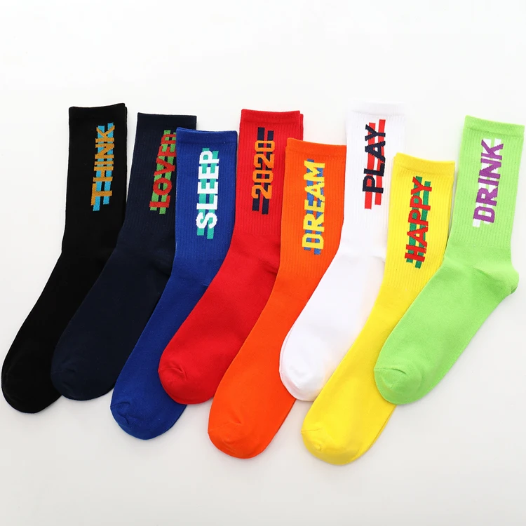 2023 custom wholesale sports socks custom with logo  breathable crew cotton dress socks for men  running socks