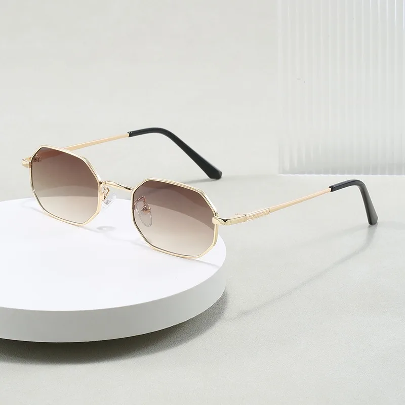 European and American Retro Brown  Men Rectangle Sun Glasses Double Bridge Metal Frame Summer Sunglasses Lunette De Soleil Homme