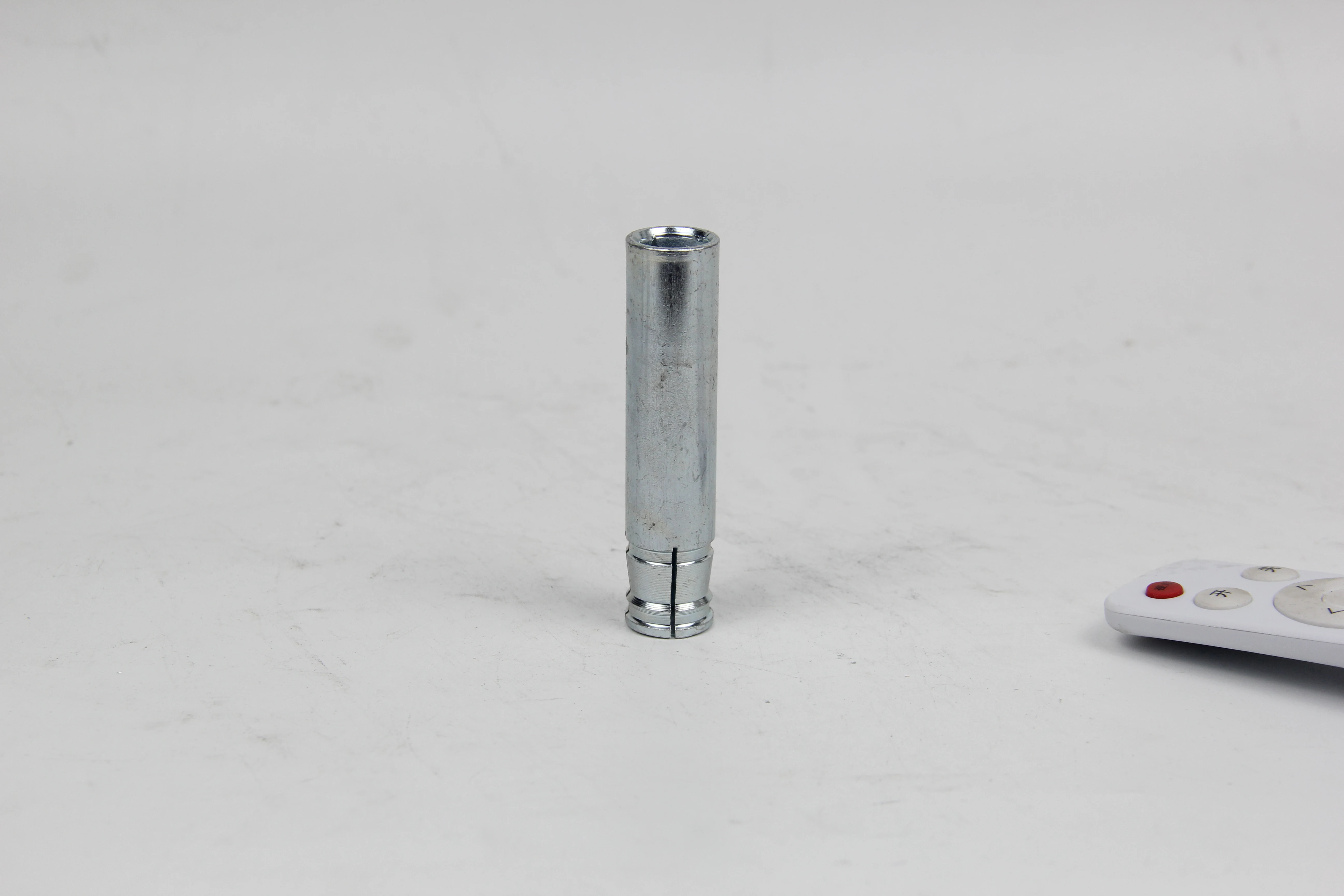 High quality galvanizing curtain wall engineering surface mechanical anchor bolt after reaming