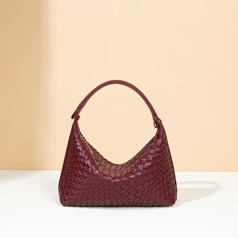 Женская сумка оптовая продажа брендовая с плетением в виде полумесяца