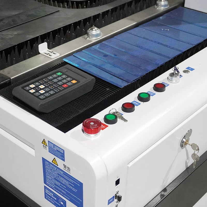 Most Popular Hot Selling Fiber Laser Cutting Machine For cs/carbon steel/steel plate fiber laser cut