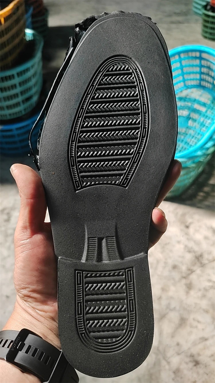 Favorable price mens soft sole shoes carbon rubber shoe unit outsole