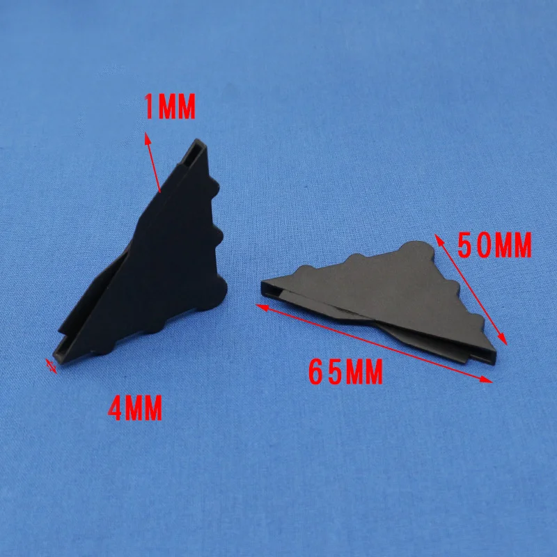50*70*6mm Replaceable Resilient Non-Slip Anti-Collision Plastic Corner Protector Protective Edge Protector for Glass