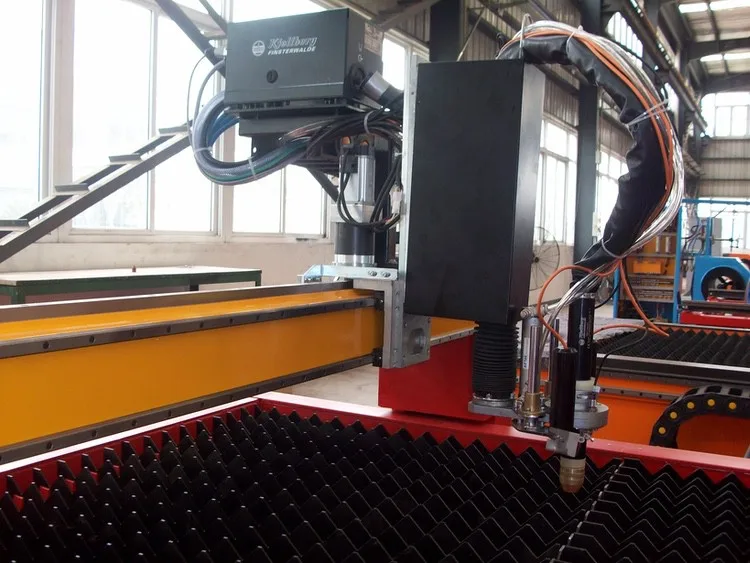 High definition table type iron cutting machine plasma for heavy industry
