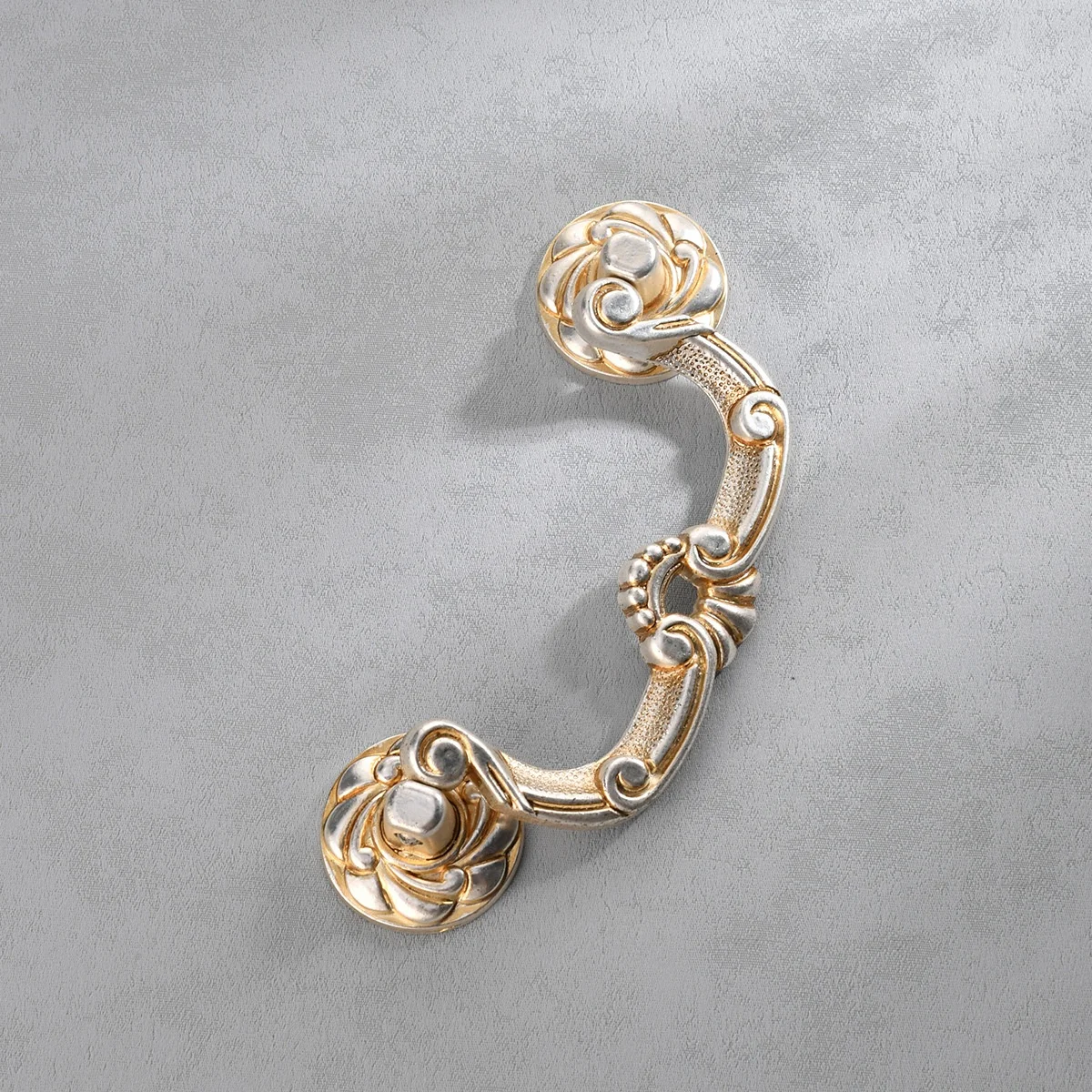 A variety of styles of American antique silver furniture handle accessories European cabinet handle for wardrobe door