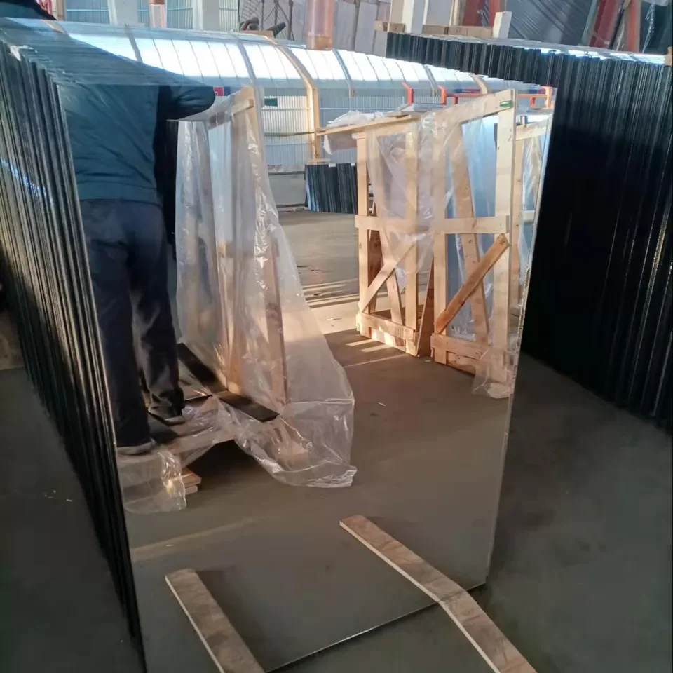 1mm 1.2mm 1.5mm 1.8mm 2mm 2.5mm 2.7mm 3mm aluminum mirror glass sheet silver mirror m2 price  plate coating for glass panel